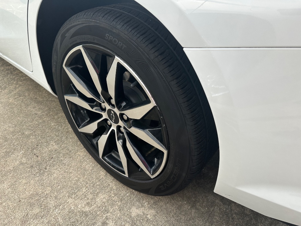 2021 Chevrolet Malibu RS - Photo 11