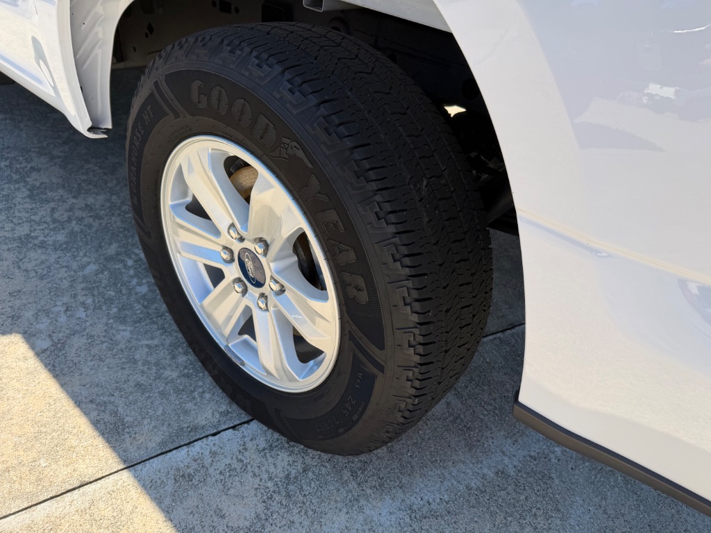 2020 Ford F-150 XLT - Photo 11